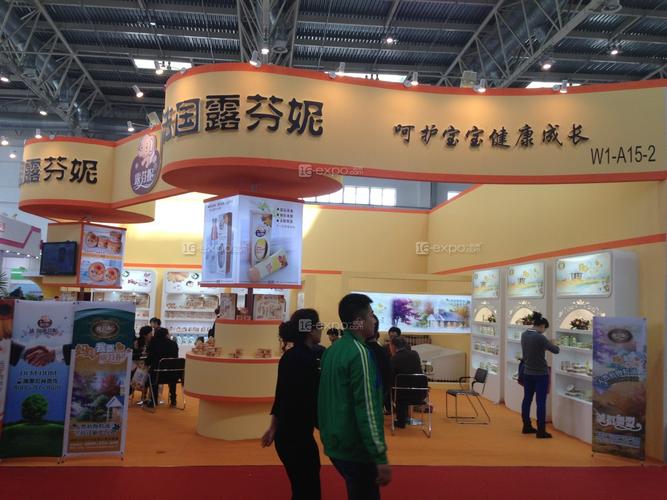 露芬妮 以空间叙事重塑品牌灵魂的展览展示策划